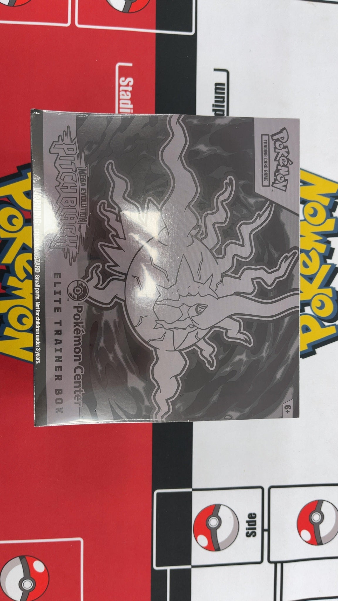 Elite Trainer Box [Pokemon Center] - Pokemon Pitch Black (Near Mint) — trade-in photo